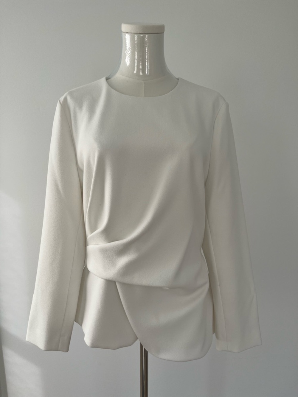 Minimalist Cream Long-Sleeve Draped Front Top